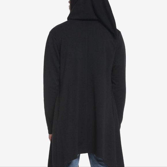 NWT Harry Potter Hufflepuff Hooded Cloak- XL - Picture 3 of 6